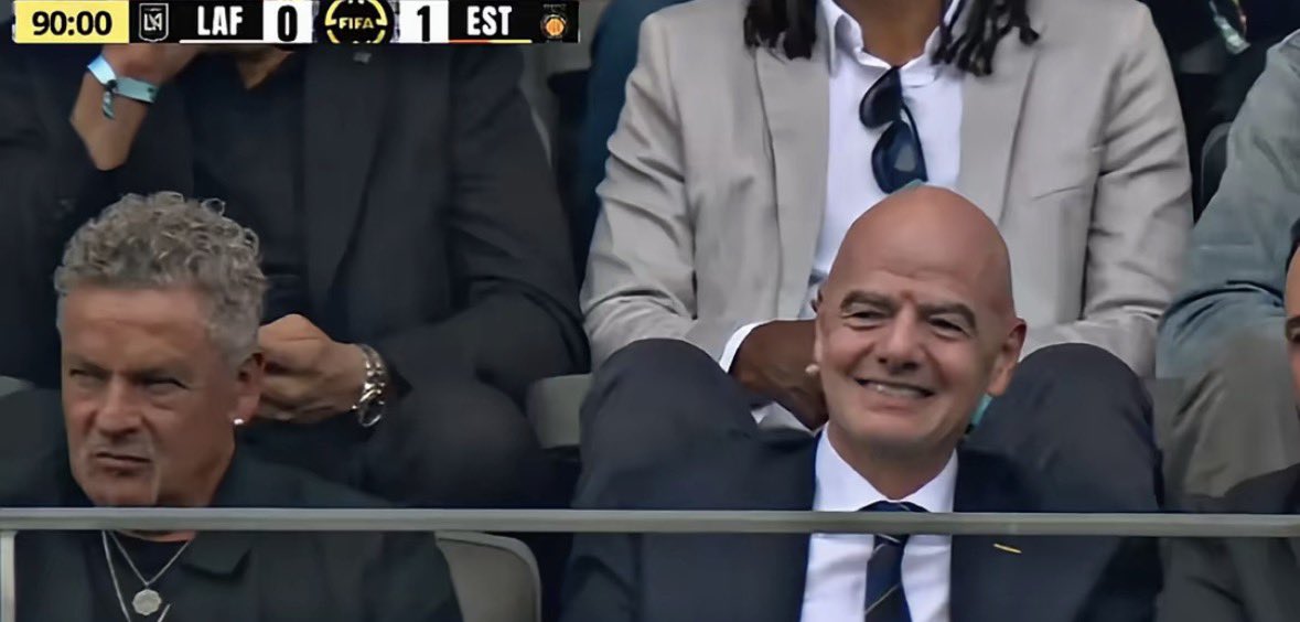 Baggio watched 3 different penalty misses in all his 3 games he attended 💀