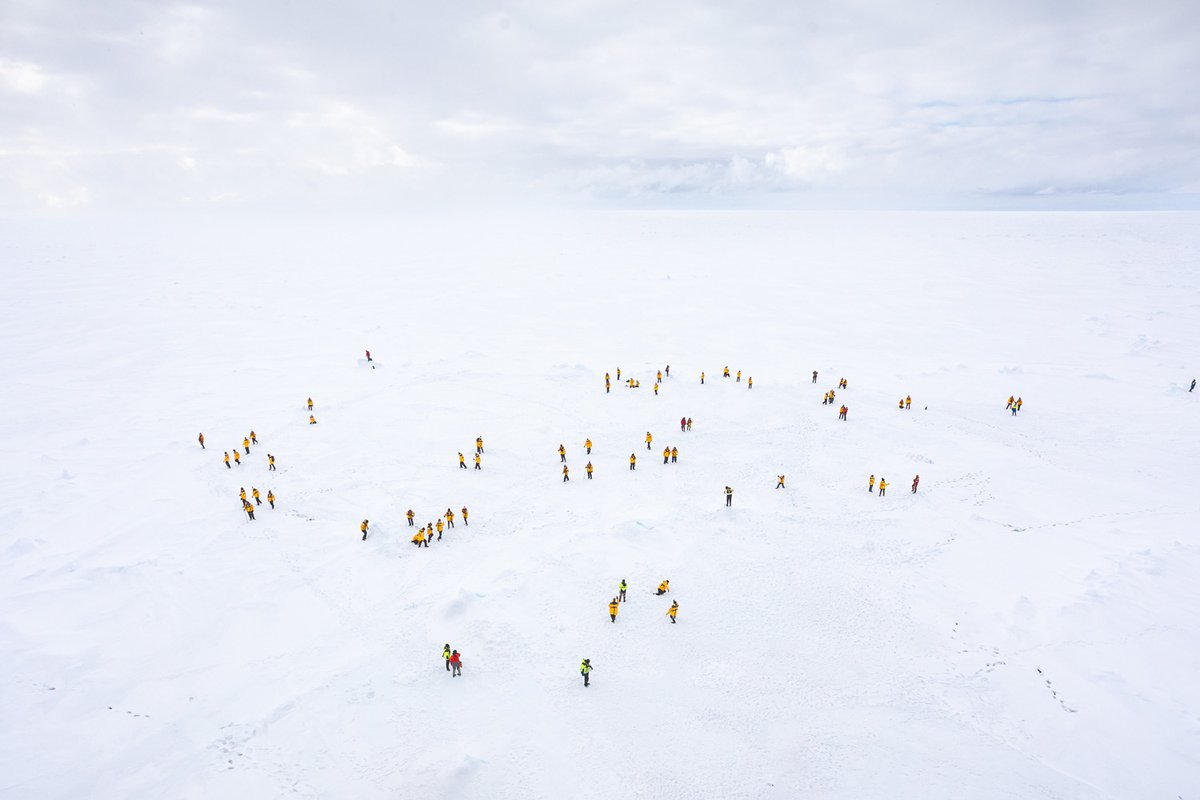 A rare sea-ice landing at 81° North! 🙌 
Guests aboard Ultramarine stepped onto the frozen Arctic Ocean after navigating the pack ice north of Svalbard.

Huge thanks to our onboard teams for making this unforgettable ice-edge experience possible.

📸: Simon Fortier