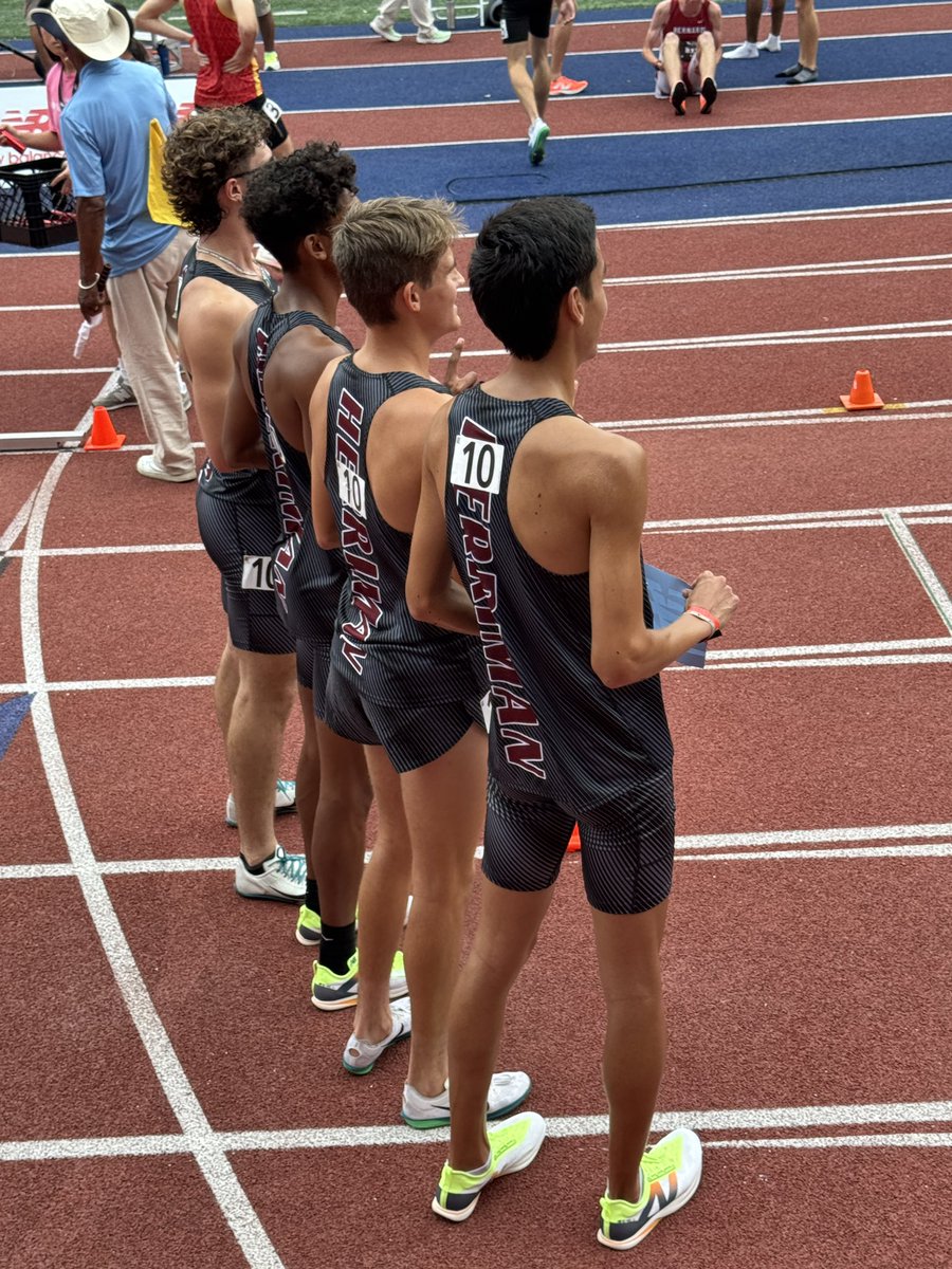 Herriman completes the double at NBNO in 9:50.19! #DMR 2xNational Champions in 2025 Outdoor!
