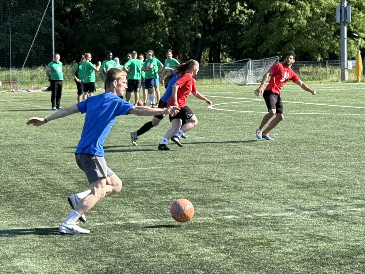 UNHCR proud to collaborate with Etnoliga and <a href="/KLABUofficial/">KLABU</a> to promote solidarity with refugees through football. 

Sport unites us. 

Sport transcends political differences. 

Sport raises above nationality, race and gender. 

<a href="/13Szczesny13/">Wojciech Szczęsny</a>