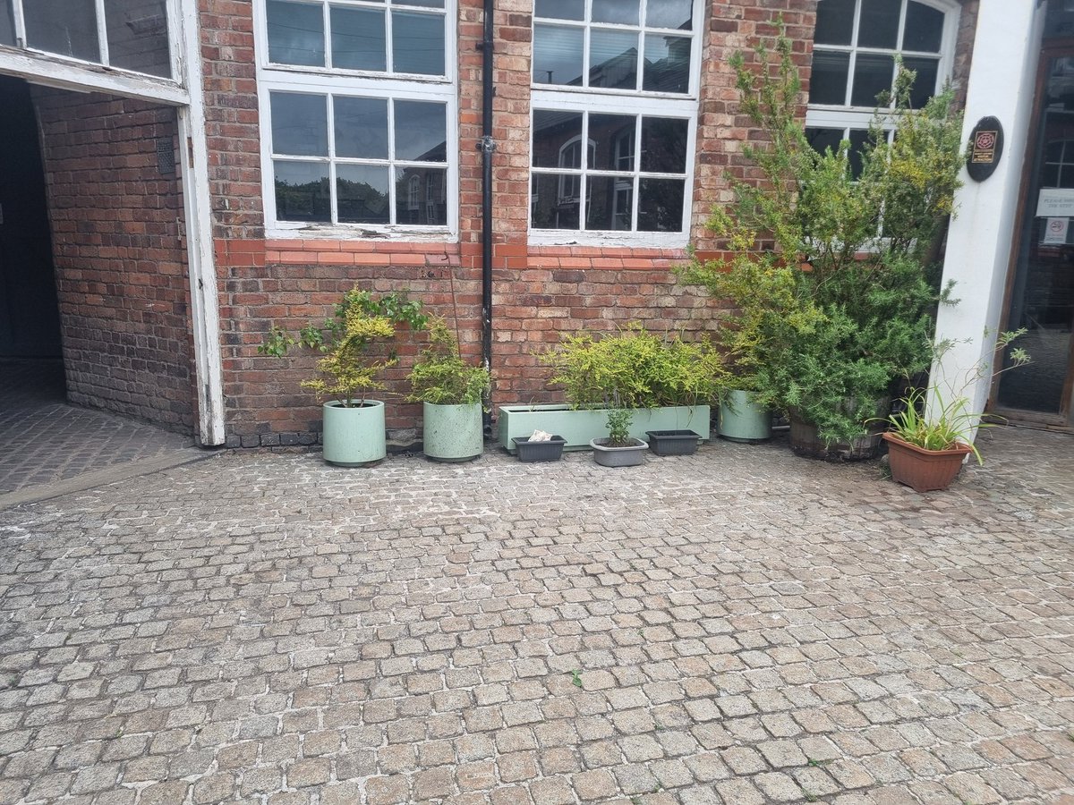 scouse_mouse_20's tweet image. Now we have secured a year (at least) at the Heritage Centre, time to bring it up to scratch. Today, four of us carried on working on the surface. The volunteers have been working on it for the past couple of weeks. Stone moving and weeding today
