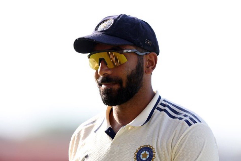 choudhary_119's tweet image. 🚨 HISTORY MADE! 🏆
JASPRIT BUMRAH now has the JOINT MOST FIFERS for India in Tests AWAY from home! 🤯🔥

Relentless. Ruthless. Record-breaking.
He’s not just playing — he’s rewriting history with every spell! 🇮🇳💥

#Bumrah | #WicketMachine | #INDvsENG | #ENGvsIND | #TestCricket