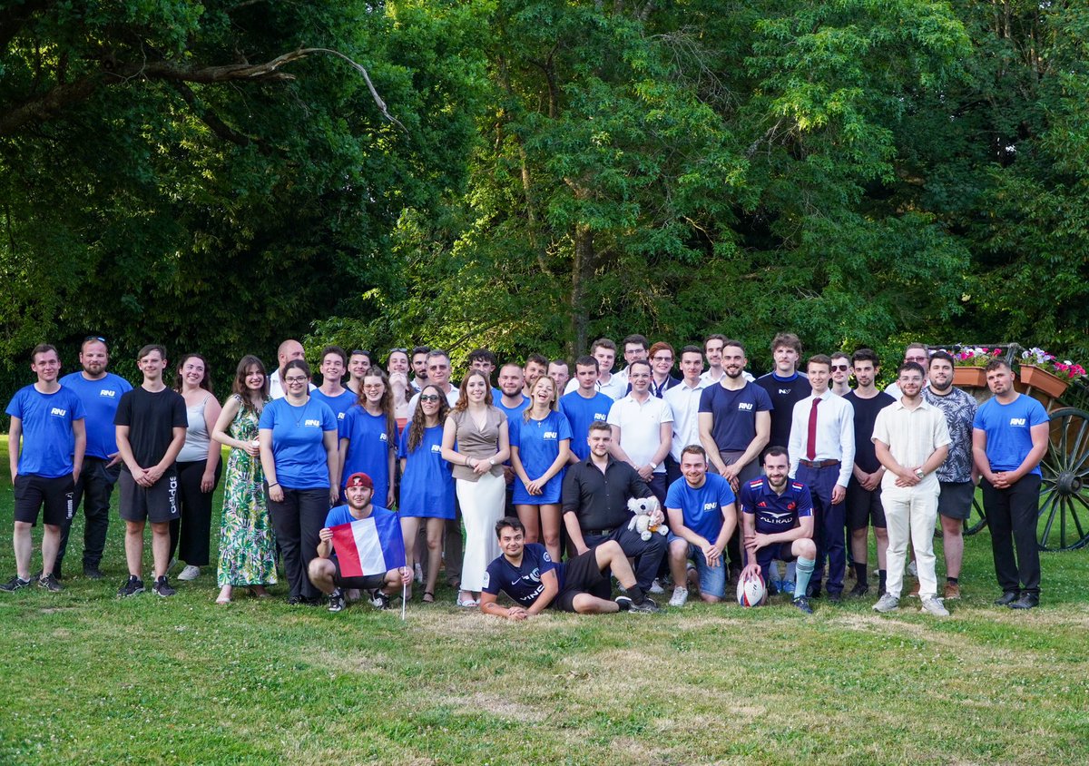 Excellent événement régional <a href="/RNJ_off/">RNJ 🇫🇷</a> dans les Côtes d’Armor ! Au menu : 

📖 Formation
⚽️ Sport 
🍺 Cohésion

Merci à tous les responsables et militants pour leur accueil et leur motivation ! Très fier de voir une si belle jeunesse bretonne 🇫🇷