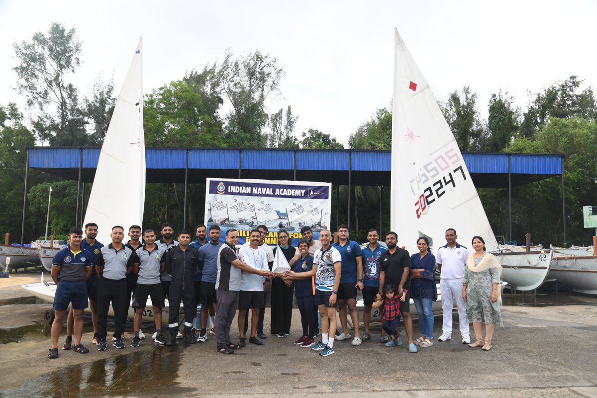 IN_NavalAcademy's tweet image. #HarKaamDeshKeNaam
Nurturing future sailing champions at Station Ezhimala! ⛵
MWTC, INA conducted a sailing camp from 09-20 Jun 25, where 15 personnel &amp;amp; dependents honed core skills in dinghy sailing, boat handling, seamanship &amp;amp; water safety — under expert guidance from #INA…