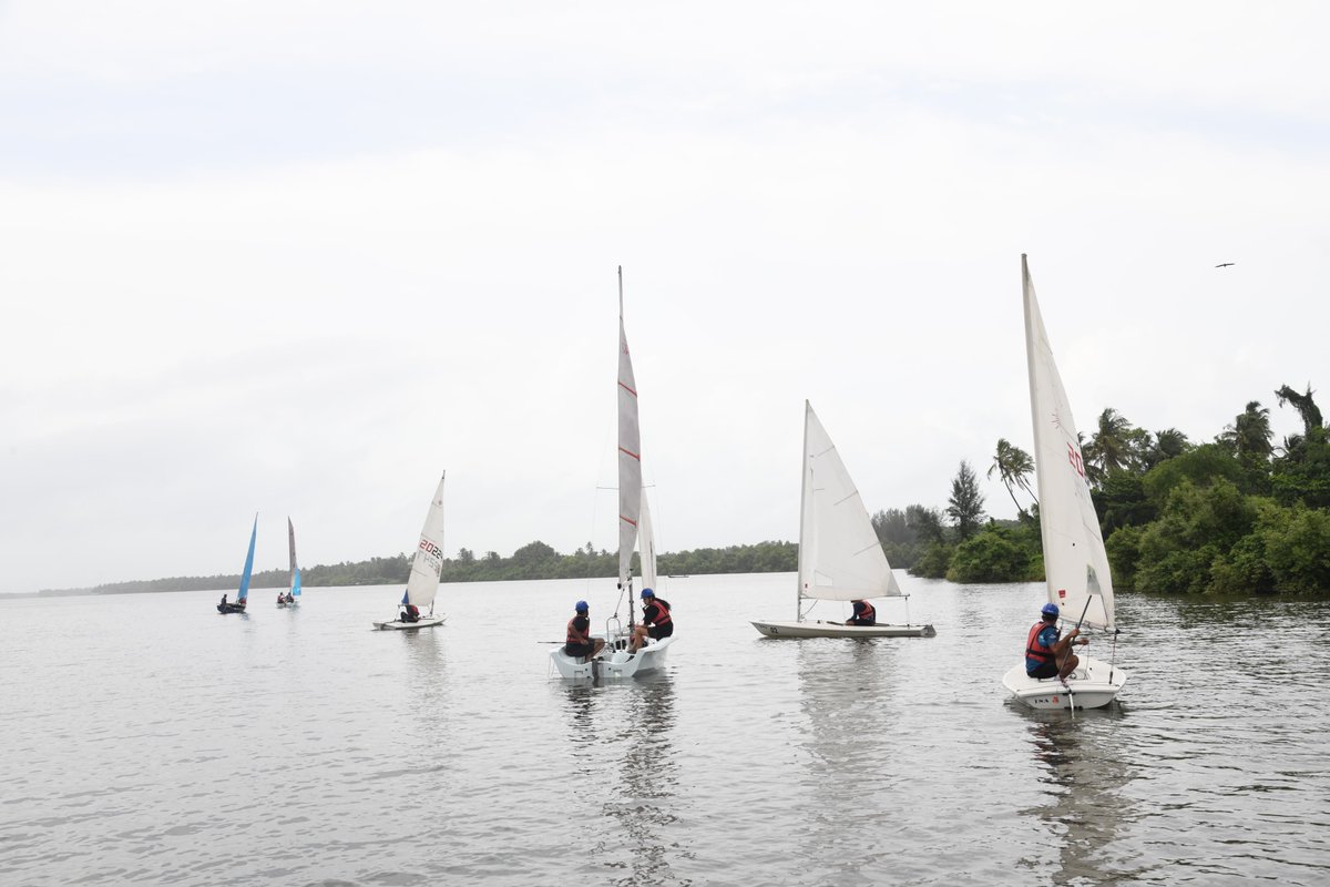 IN_NavalAcademy's tweet image. #HarKaamDeshKeNaam
Nurturing future sailing champions at Station Ezhimala! ⛵
MWTC, INA conducted a sailing camp from 09-20 Jun 25, where 15 personnel &amp;amp; dependents honed core skills in dinghy sailing, boat handling, seamanship &amp;amp; water safety — under expert guidance from #INA…