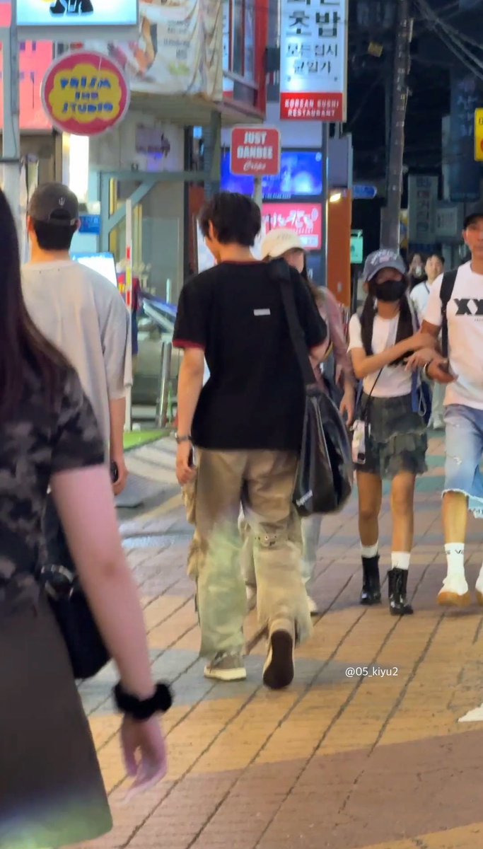 the world is healing. seok june is back. kyujune debut 🔜