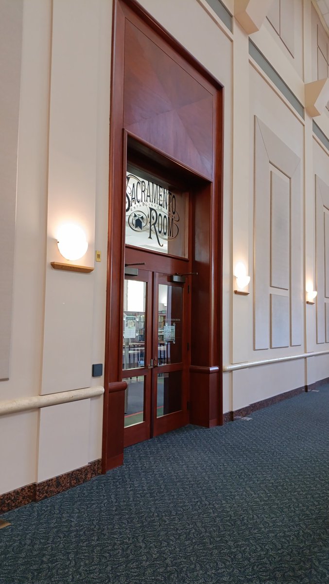 Alison A. Glitter tweet media