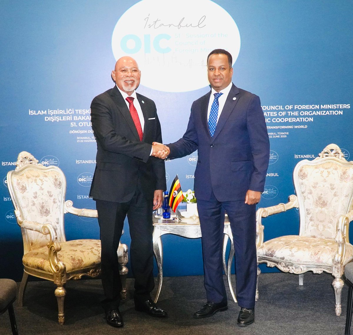 Ministry of Foreign Affairs 🇸🇴 (@mofasomalia) on Twitter photo FM H.E. Abdisalam Abdi <a href="/AbdisalamDhaay/">Abdisalam Ali</a>, met with the FM of #Uganda, Hon. Gen. Odongo Jeje Abubakhar, on Sunday in #Istanbul, #Türkiye, on the sidelines of the 51st Session of the Council of FMs of the #OIC, and discussed with him ways to deepen relations and enhance cooperation. FM H.E. Abdisalam Abdi <a href="/AbdisalamDhaay/">Abdisalam Ali</a>, met with the FM of #Uganda, Hon. Gen. Odongo Jeje Abubakhar, on Sunday in #Istanbul, #Türkiye, on the sidelines of the 51st Session of the Council of FMs of the #OIC, and discussed with him ways to deepen relations and enhance cooperation.