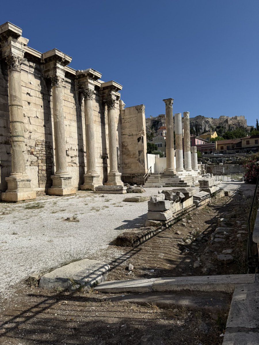 lamechthinkbig's tweet image. Going back in time – Acropolis where history whispers from every stone. Absolutely breathtaking! #Athens