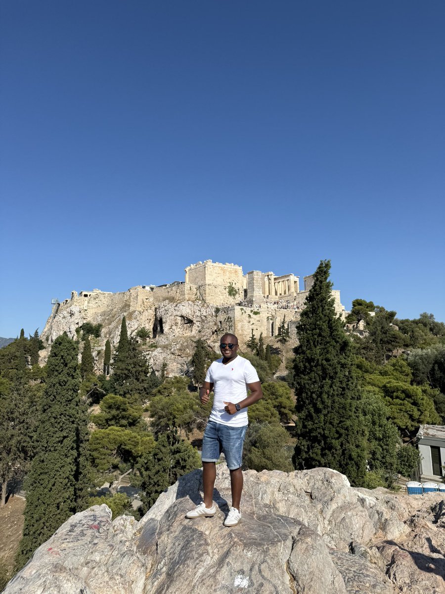 lamechthinkbig's tweet image. Going back in time – Acropolis where history whispers from every stone. Absolutely breathtaking! #Athens