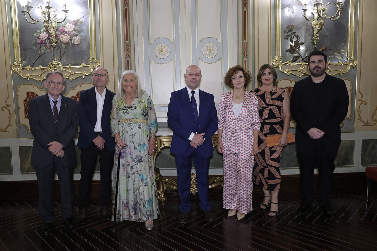 Mª Carmen García tweet media