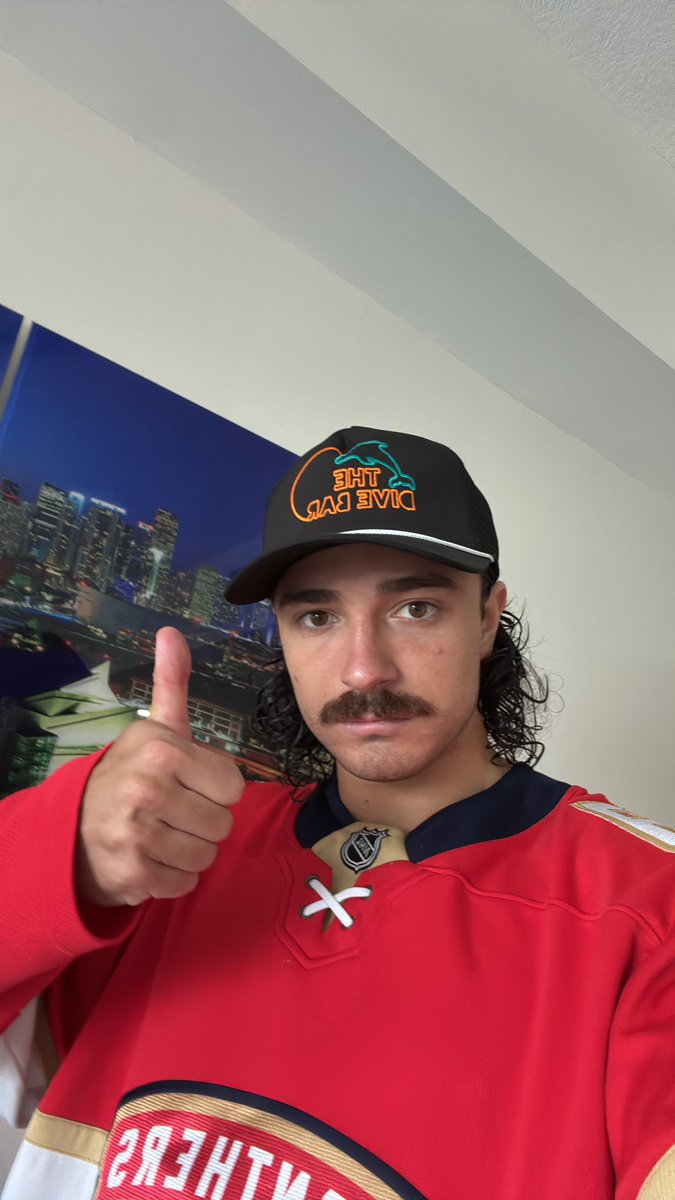 First ever parade as a Miami Sports fan 

I can’t believe this is my life