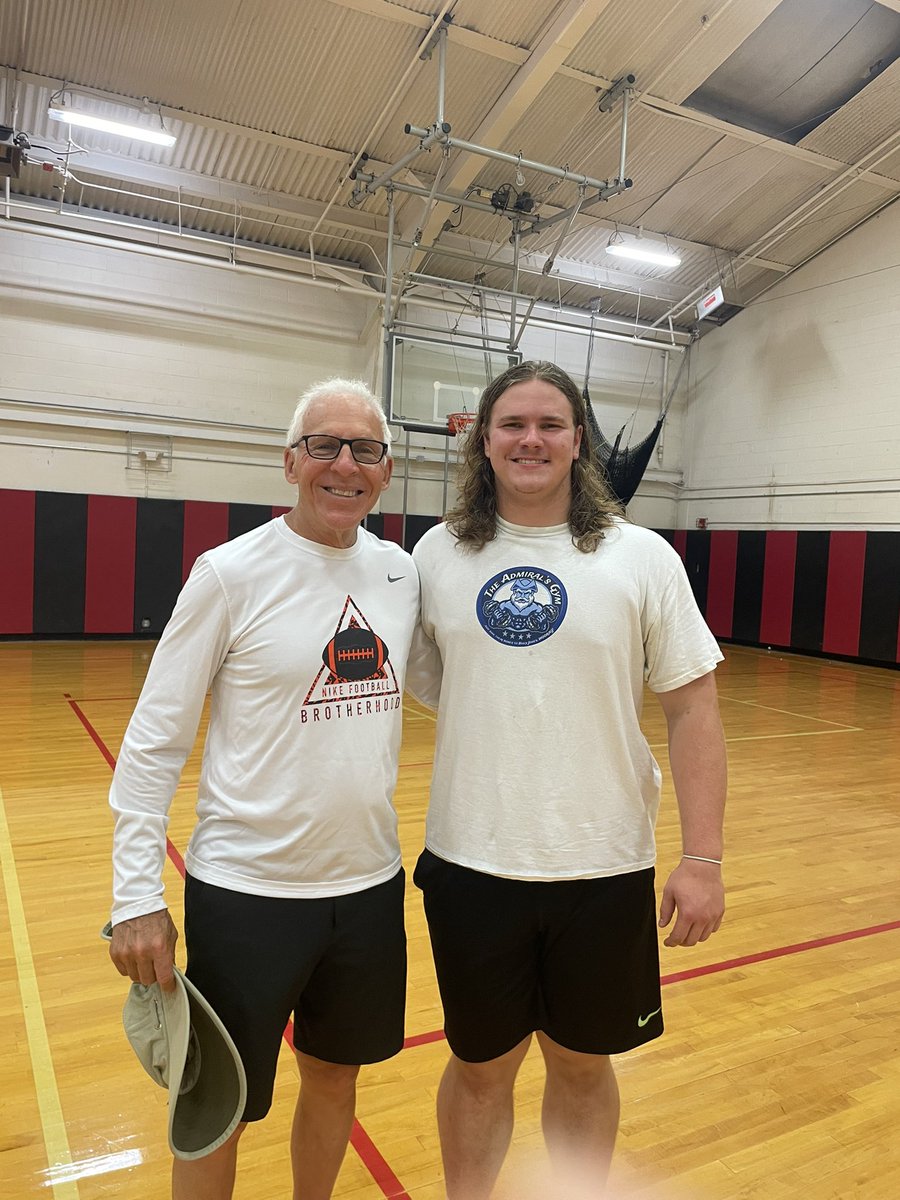 Had a wonderful camp at <a href="/PrincetonFTBL/">Princeton Football</a> ! Had an awesome conversation with <a href="/SVerbit/">Stephen Verbit</a> about the D-line and got a lot of great coaching from him‼️‼️‼️
<a href="/danvillefbcoach/">Steve Stonebraker</a> <a href="/danvilleadsfb/">Admiral Football</a> <a href="/djwhit3D/">D J 🫰🏾</a> <a href="/12thSports/">12th Region Sports Network</a>