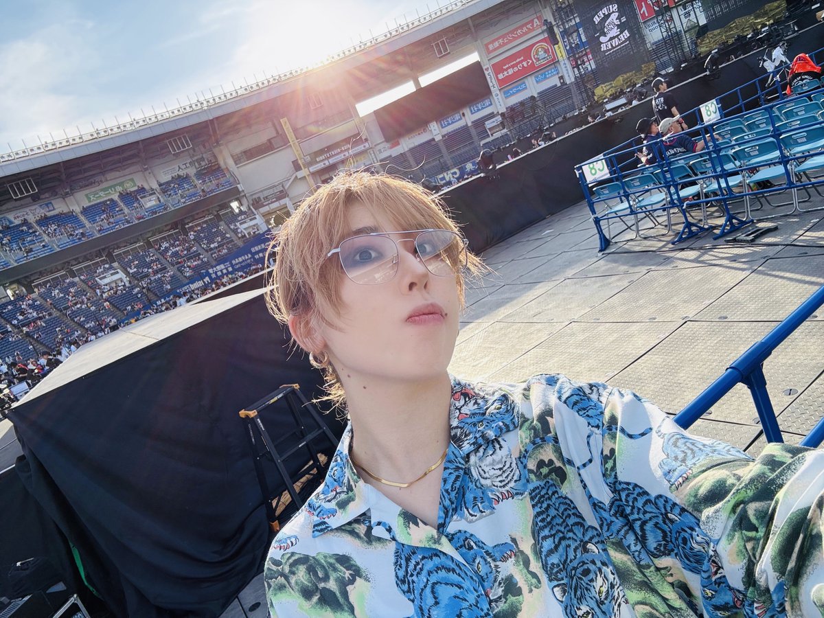 ryuoo_sibuya's tweet photo. ZOZOマリンスタジアム2日目だけでしたが神席でした!

美しい日の時ぶーやん指さしたらバッチリ目が合って指さしファンサいただきました!!!!大好きな曲の時に頂けるなんて聞く度に思い出す!!!😭
ありがとう!!

また会いに行きます
お世話になりました

 #ZOZOマリンスタジアム
 #SUPERBEAVER
 #sb20th https://t.co/l9GDjToAUl