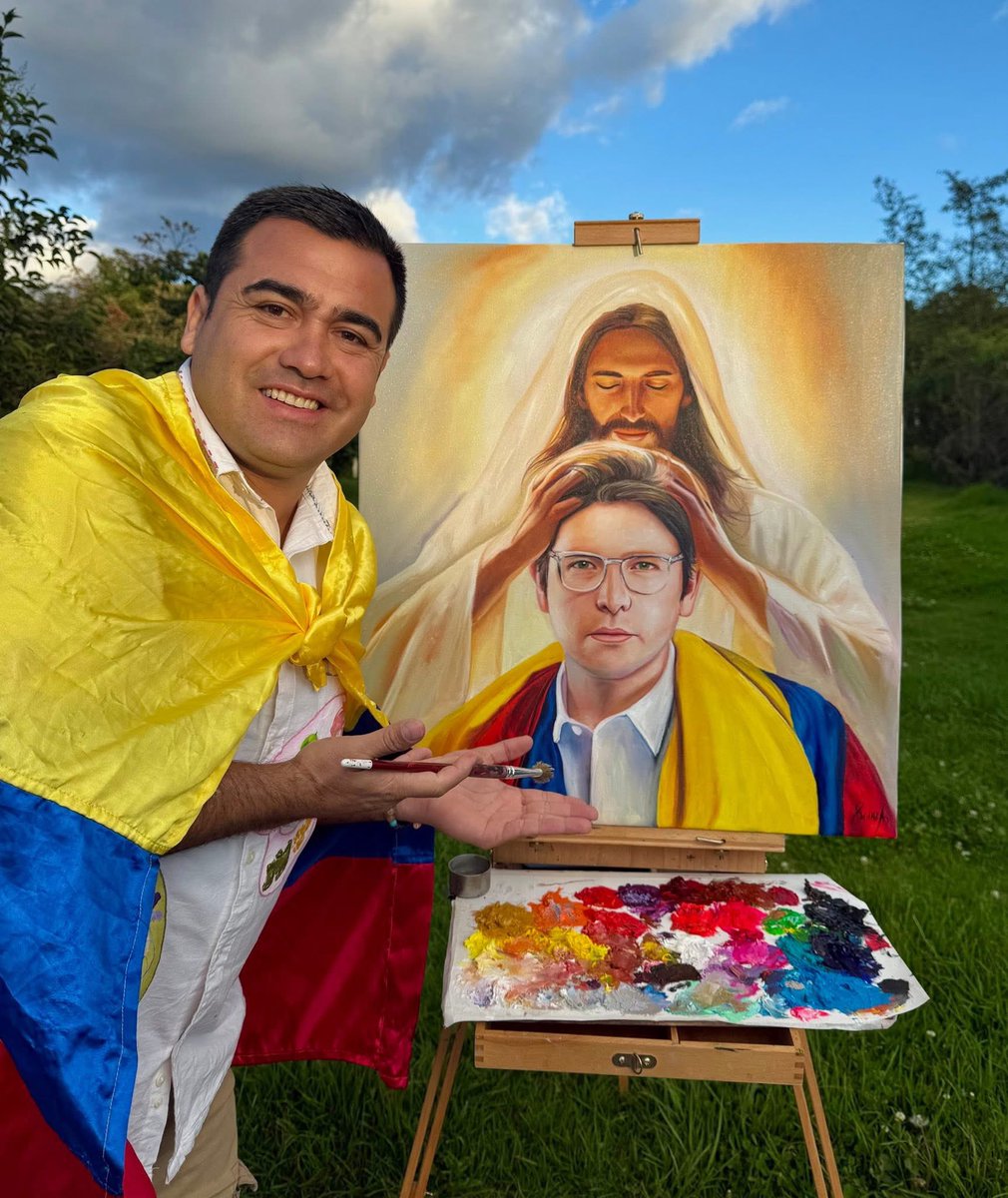 7NNoticias's tweet photo. #Actualidad / ¿Qué opina del cuadro que hizo el pintor Juan Pablo Pedraza, en homenaje a Miguel Uribe Turbay?

La obra de arte se llama “La fe mueve montañas” https://t.co/qjILJaJdwV