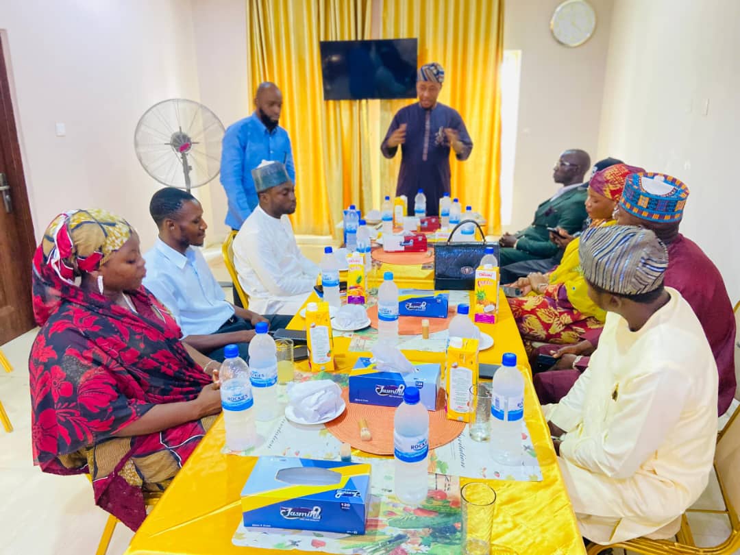 Habibu Abdulwahab (@sarkiabdulwahab) on Twitter photo Strategic Momentum Builds!
Hon. Prince Shekwoaga M. Musa (Pakacin Gurku) leads a powerful roundtable with The Resourceful Team to chart the course for Barr. <a href="/MohdHAbdullahi/">Mohammed H. Abdullahi,C.O.N</a>’s 2027 Nasarawa Governorship victory.
#TeamResourceful #Nasarawa2027 #LeadershipForThePeople Strategic Momentum Builds!
Hon. Prince Shekwoaga M. Musa (Pakacin Gurku) leads a powerful roundtable with The Resourceful Team to chart the course for Barr. <a href="/MohdHAbdullahi/">Mohammed H. Abdullahi,C.O.N</a>’s 2027 Nasarawa Governorship victory.
#TeamResourceful #Nasarawa2027 #LeadershipForThePeople