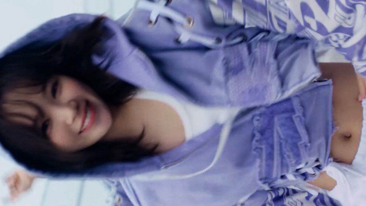 0801FILM's tweet image. DIFFERENT #CHAEWON 💜