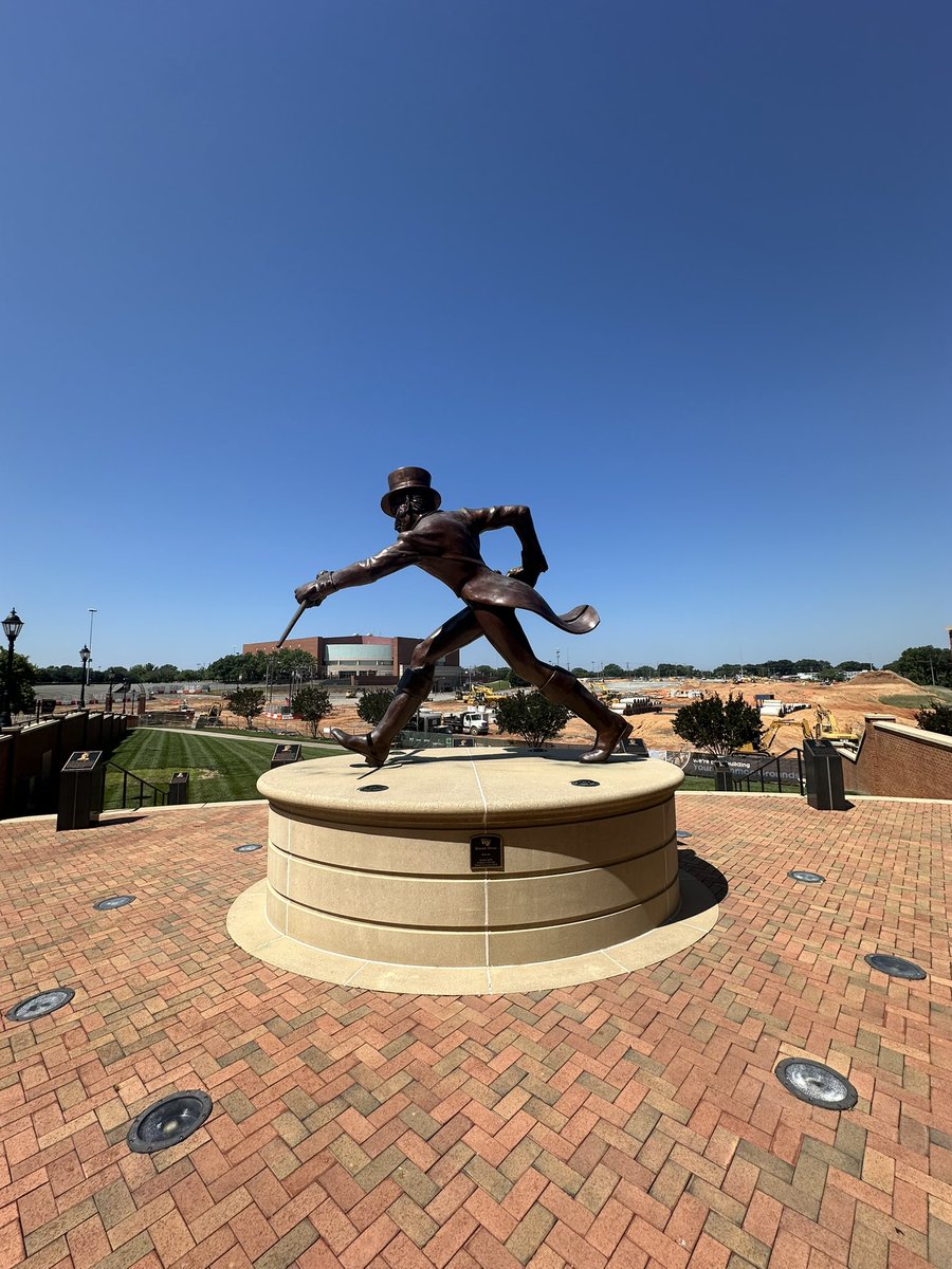 Thank you <a href="/WakeFB/">Wake Forest Football</a> for your hospitality with my family and I this weekend!!
<a href="/Adam_Pilapil/">Coach AP</a> <a href="/chase1jones/">Chase Jones</a> <a href="/CoachDickert/">Jake Dickert</a> <a href="/tygatson/">Ty Gatson</a> <a href="/ScottieHazelton/">Scottie Hazelton</a> <a href="/WhitworthN/">Nick Whitworth</a> @WakeRivals <a href="/MCFootballCoach/">Mill Creek Football</a> <a href="/MC_Recruiting/">Mill Creek Football Recruits</a> <a href="/coachjlovelady/">Josh Lovelady</a>