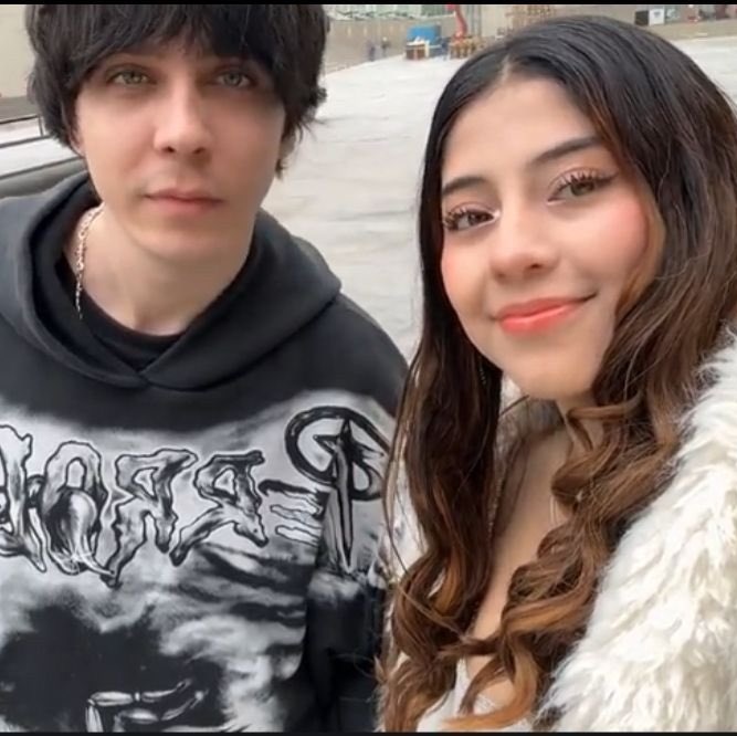 Es hoy!!! Es hoy!!! Que todo salga bien, ignoren las malas vibras 🤍🙌

#mattzu
#MattKeelan #Zully_cs