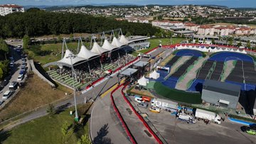 Sakarya’da Nefesler Tutuldu: Dünya Şampiyonası Finali Başlıyor