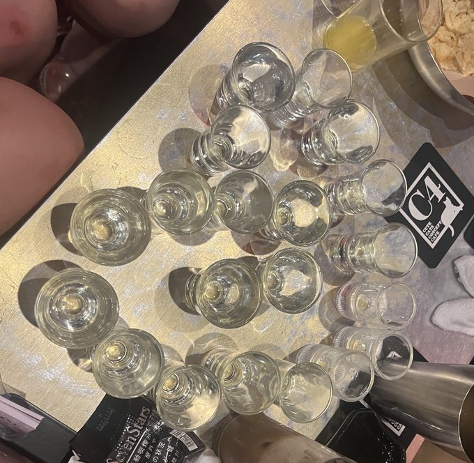 猫耳コンカフェC4のツイート