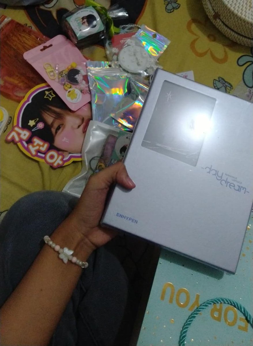 Ann ✮⋆˙ k/ia tweet media