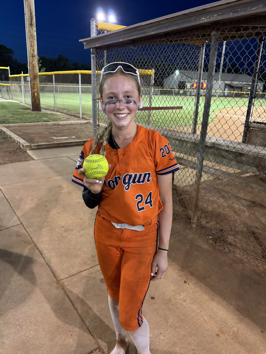 Top Gun 2K12 - Premier (@2k12topgun) on Twitter photo 🧡💙No hitter alert! <a href="/KaelynnCarnes24/">Kaelynn M. Carnes</a> throws a 🚫 hitter in <a href="/DiamondLegacyEv/">Diamond Legacy Events</a> in Wichita in bracket. Great defense behind her! Way to spin it! <a href="/topgunfastpitch/">Top Gun Fastpitch</a> <a href="/ExtraInningSB/">EXTRA INNING SOFTBALL</a> 🧡💙✈️ 🧡💙No hitter alert! <a href="/KaelynnCarnes24/">Kaelynn M. Carnes</a> throws a 🚫 hitter in <a href="/DiamondLegacyEv/">Diamond Legacy Events</a> in Wichita in bracket. Great defense behind her! Way to spin it! <a href="/topgunfastpitch/">Top Gun Fastpitch</a> <a href="/ExtraInningSB/">EXTRA INNING SOFTBALL</a> 🧡💙✈️