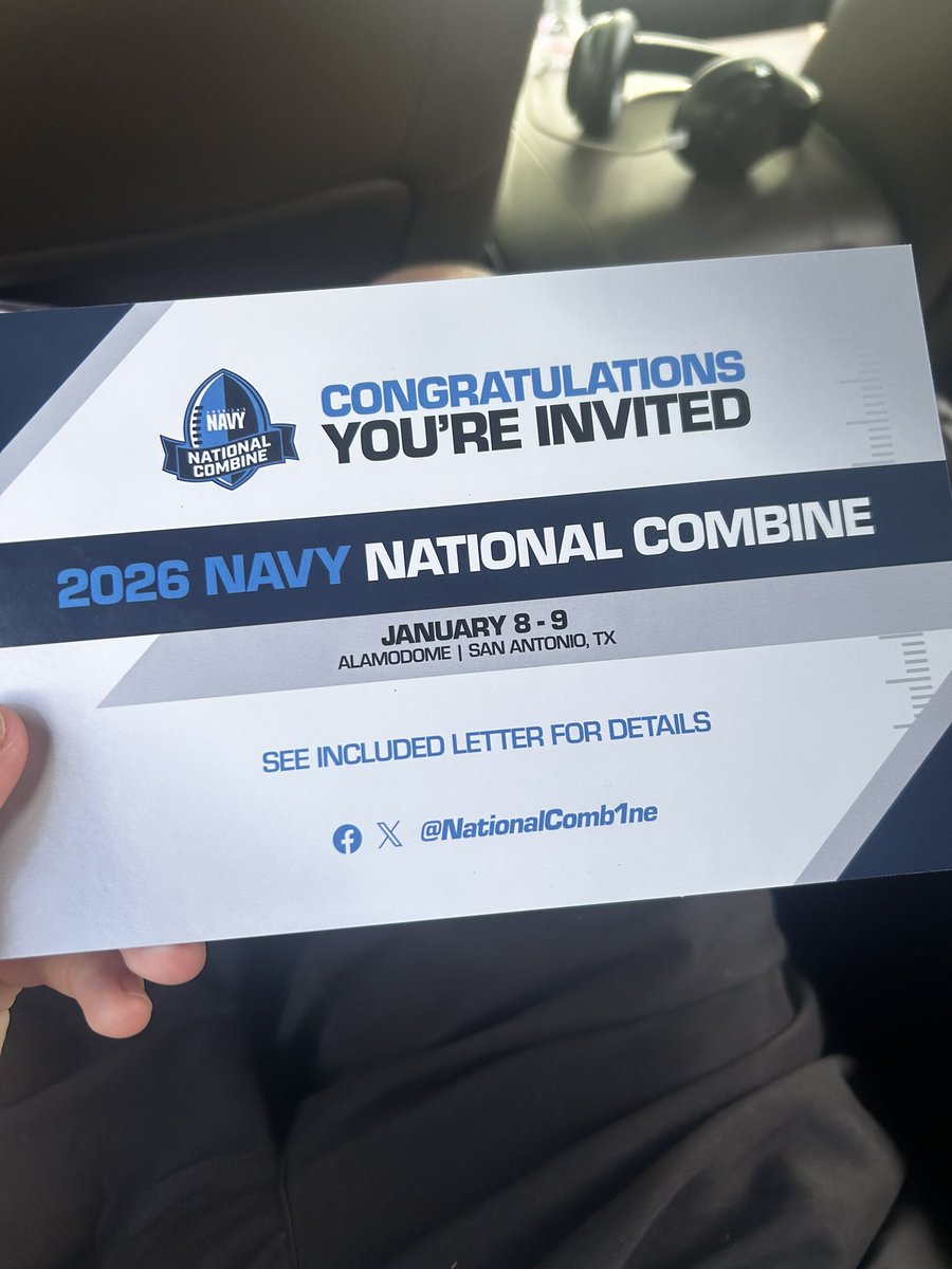 iziahwiseman's tweet photo. Hard work pays off. Thank u for the invite @FrankPacoRojas1 @FBUcamp .@bighitslive @Johnkelllyy @coachaschmitz @coachSKYNYRD @McduffyDennis @JustinJLocklear @PascoCountyFB @MitchellHSFB https://t.co/vgZV45wBbu