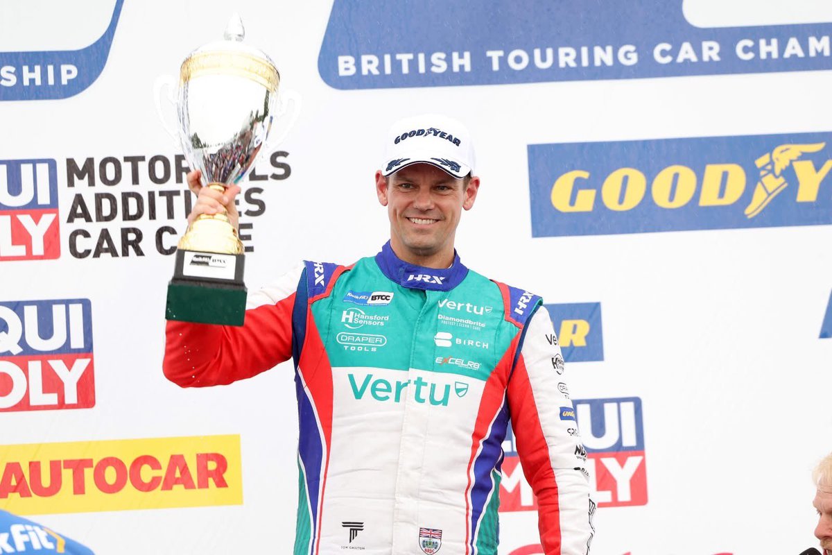 After a double podium, there’s just one race to go—and it’s shaping up to be an epic finish to the first half of the season! #OultonPark #EXCELR8Motorsport #TeamVERTU <a href="/VertuMotors/">Vertu</a>