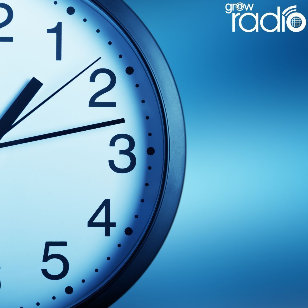 If you are looking for a podcast idea that will engage your audiences but doesn’t take long to edit and produce… welcome to the sub 5 minute podcast! 

Take a look here for more info 👉 buff.ly/49GB1sG 

#Podcast #Podcasts #PodcastIdeas