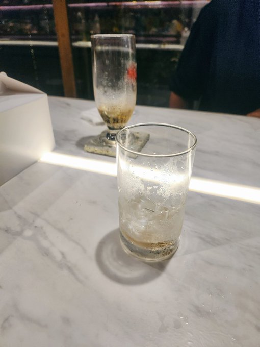 MUSIC Cafe＆Bar しゃりるぷらす