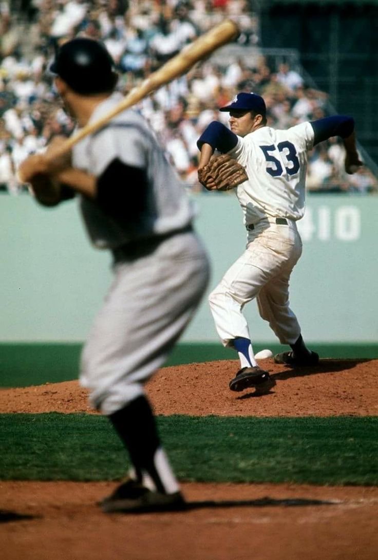 "I hate all hitters. I start a game mad and I stay that way until it's over."

- Don Drysdale