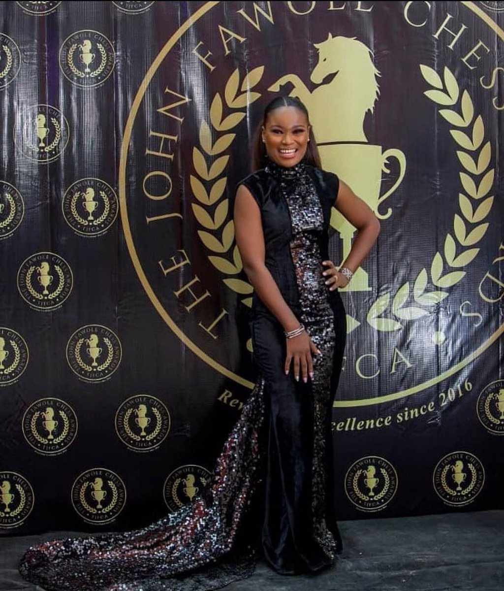 FawoleAwards's tweet photo. Perpetua Fasanmi-Peters @_iamperpetua has used her journalism to spotlight real stories, from Lagos traders to women in tech. 

She amplifies the voices that matter across Nigeria and Africa. 

She has hosted the #FawoleAwards✨ for 6 years straight. 

From all of us at the #FawoleAwards✨, Happy Birthday, Perpetua. Keep leading.