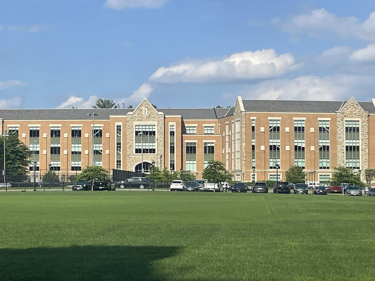 Aiden Oliver (@aidenoliverlvfb) on Twitter photo Had a great time in Boston today at Boston College, thank you to all the coaches and staff for a great camp. Loved the competition <a href="/Coach_Applebaum/">Matt Applebaum</a> <a href="/CoachDaveBishop/">David Bishop ๐</a> <a href="/FBvikingstrong/">Loudoun Valley Football</a> <a href="/BCFootball/">Boston College Football</a> Had a great time in Boston today at Boston College, thank you to all the coaches and staff for a great camp. Loved the competition <a href="/Coach_Applebaum/">Matt Applebaum</a> <a href="/CoachDaveBishop/">David Bishop ๐</a> <a href="/FBvikingstrong/">Loudoun Valley Football</a> <a href="/BCFootball/">Boston College Football</a>