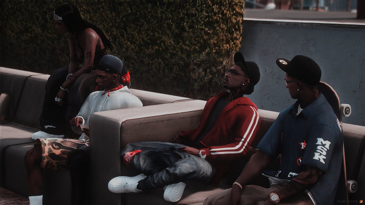 Buenas noches amigos, mañana las 21 volvemos a tope con el Level 2 de los Bloods, veremos un poco todas las novedades de la banda y tema conflictos, pero tendremos que ver que misiones tenemos pendientes. Nos vemos mañana que tengo muchas ganas! 🩸

GN ❤️