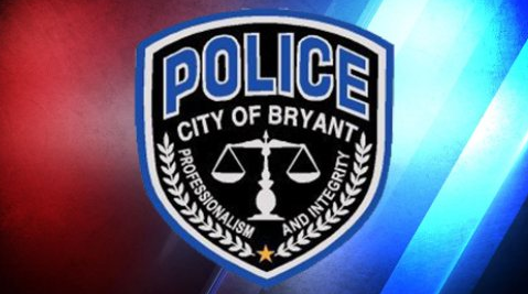 JessOnAir's tweet image. Bryant Police are investigating a deadly shooting this afternoon.
What we know now:
- 3 people are dead
- Location: Lena Dr
- No signs of forced entry
@KThornberrytv is on the way to the area now. She'll have the latest on @KARK4News at 5.
#ARNews #Shootinginvestigation