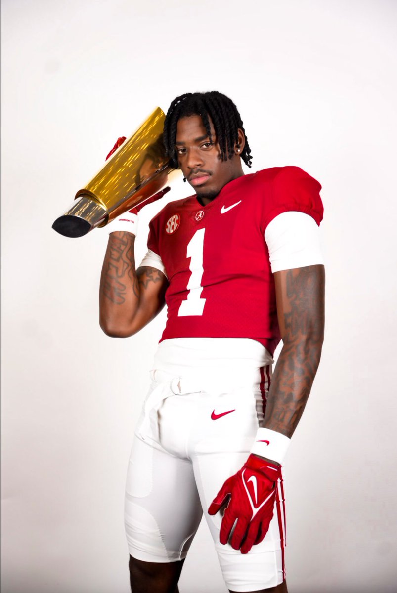 cedeian2's tweet image. RTR?? @Madhousefit @kirkjuice32