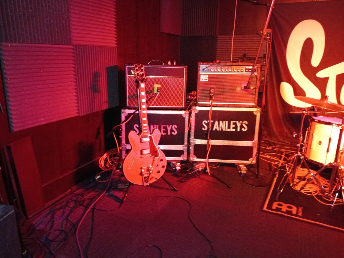 <a href="/Stanleysband_/">Stanleys</a> on a skool neet. Brill seeing them so intimate, might the be the last time who knows. Jakes rig. 🖤