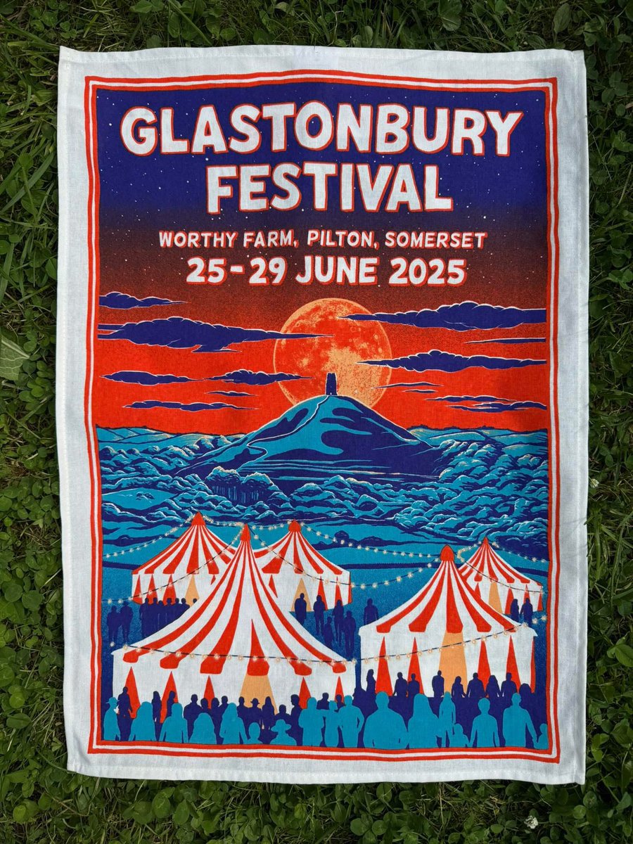 GlastoAnimal tweet media