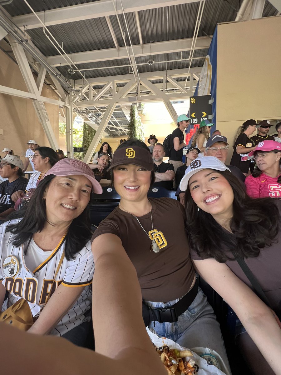 MaraAtchason's tweet photo. #ForTheFaithful https://t.co/vVrxzucW6B