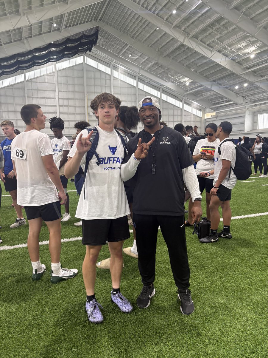 Learned a lot and had a great time at camp today <a href="/coach_cope/">Holman Copeland</a> <a href="/CoachBDoc/">Brian Dougherty</a> <a href="/UBFootball/">UB Football</a>