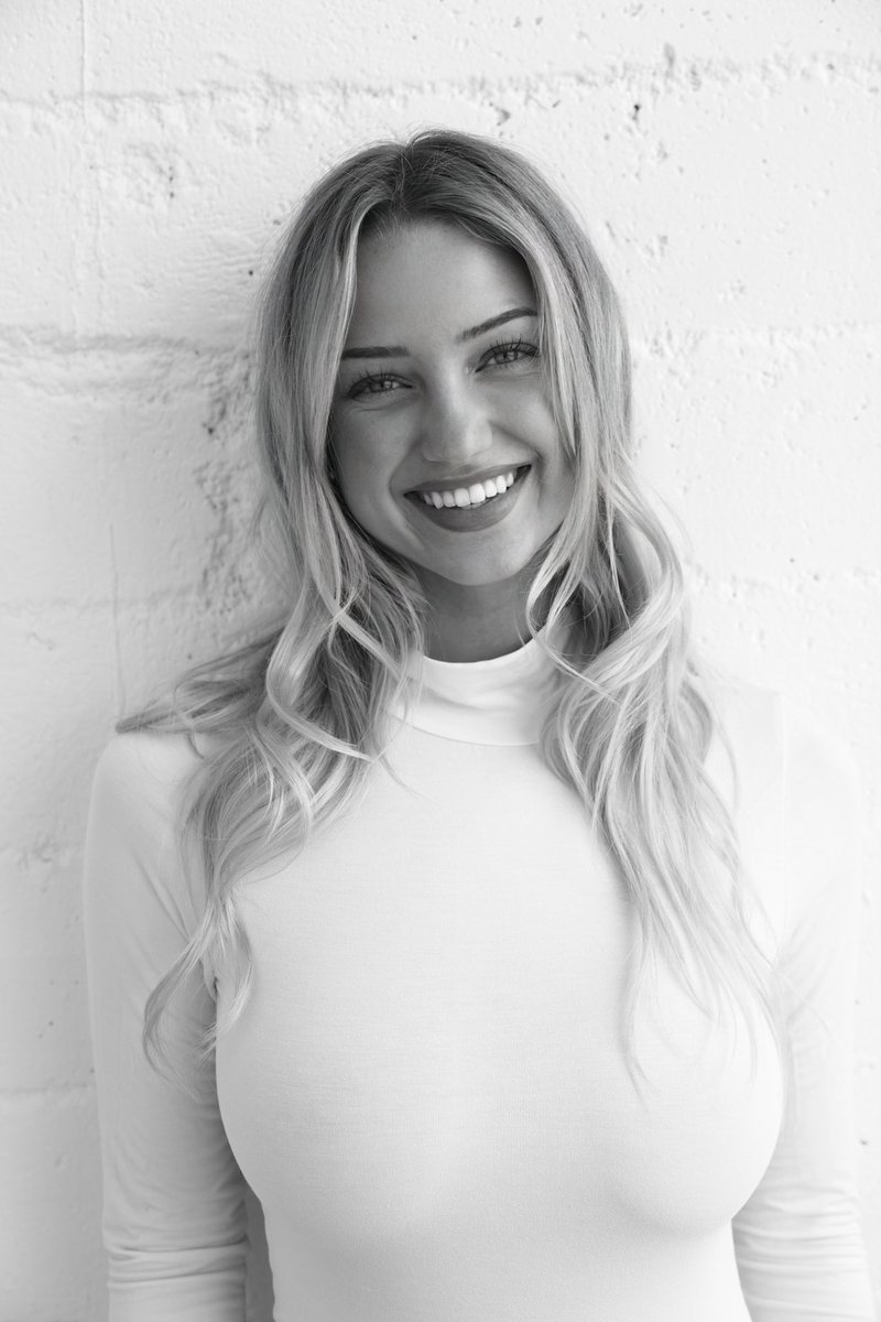 itssydneythomas's tweet image. recents📸