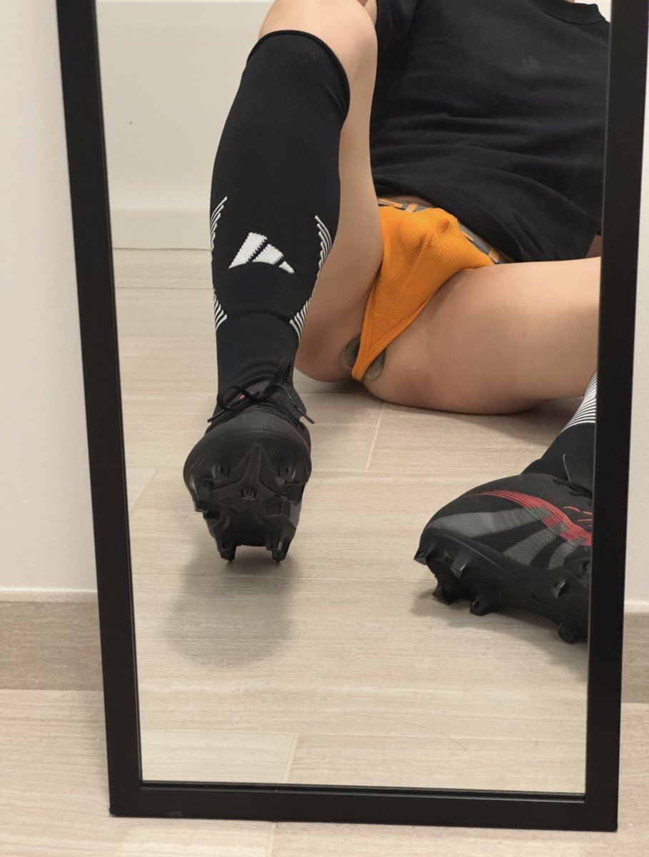 轻松AA tweet media