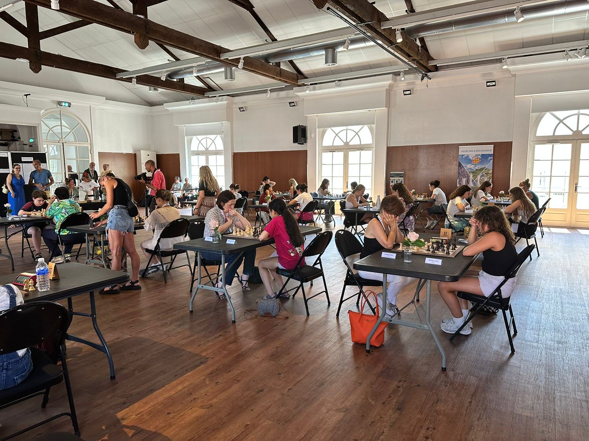 Liguepacaechecs's tweet image. Le Championnat de France Féminin un succès dans un écrin à Saint-Tropez

@escafrestephane @ffechecs @Liguepacaechecs @MaRegionSud @EloiRelange @jbmullon @EloiRelange