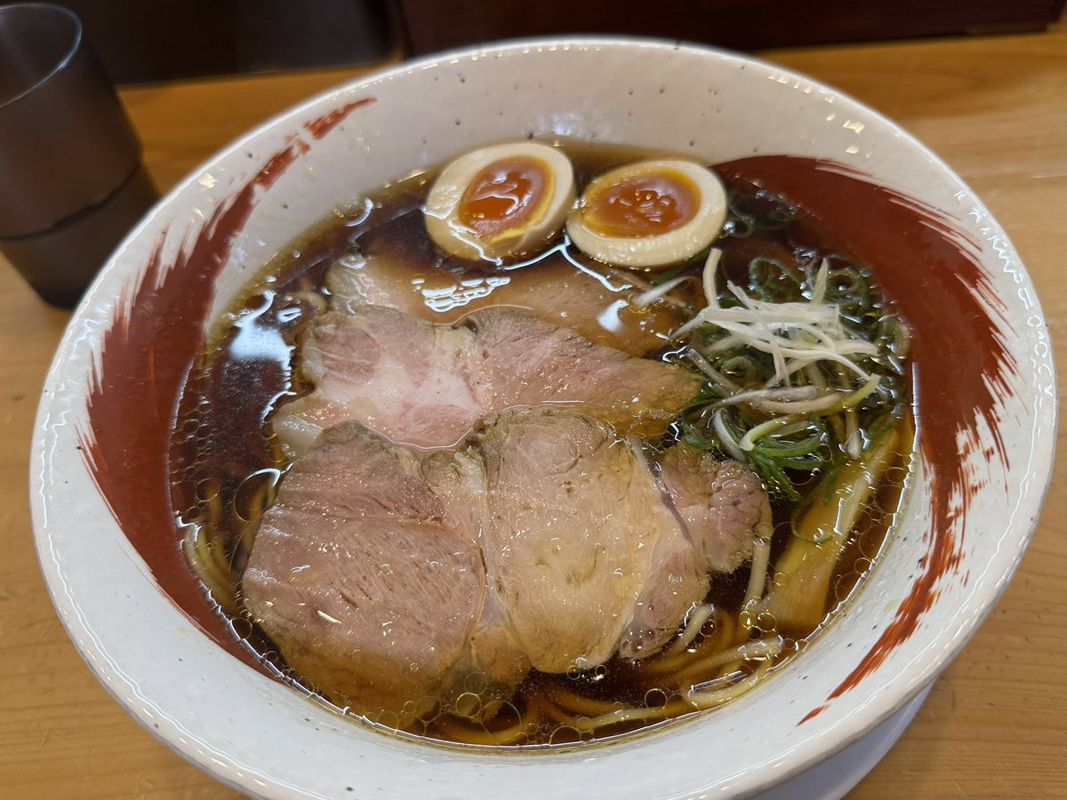 daesung59's tweet photo. #おしたに　#奈良　#ラーメン
醤油ラーメンが一番
お出汁全部飲み https://t.co/NQrc0erAfv