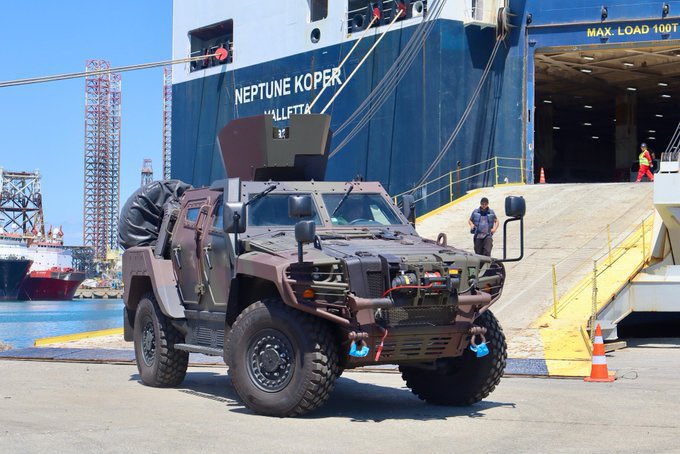 رومانيا تبدأ استيراد مركبات عسكرية مصفّحة من تركيا.