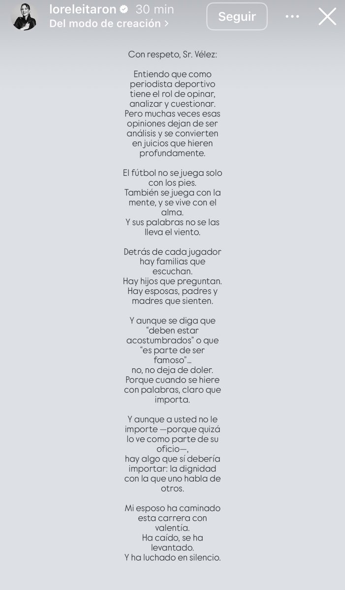 "Sus palabras no se las lleva el viento. Detrás de cada jugador hay familias que escuchan".

— De: <a href="/LoreleiTaron/">Lorelei Taron</a> ✍️ 

Para: Carlos Antonio Vélez (<a href="/velezfutbol/">Carlos Antonio Velez</a>)