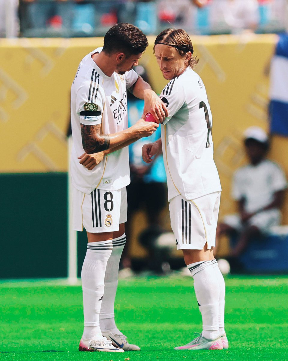 MadridXtra's tweet photo. Fede Valverde x Luka Modrić 🤍 https://t.co/4l13Uwh5WN