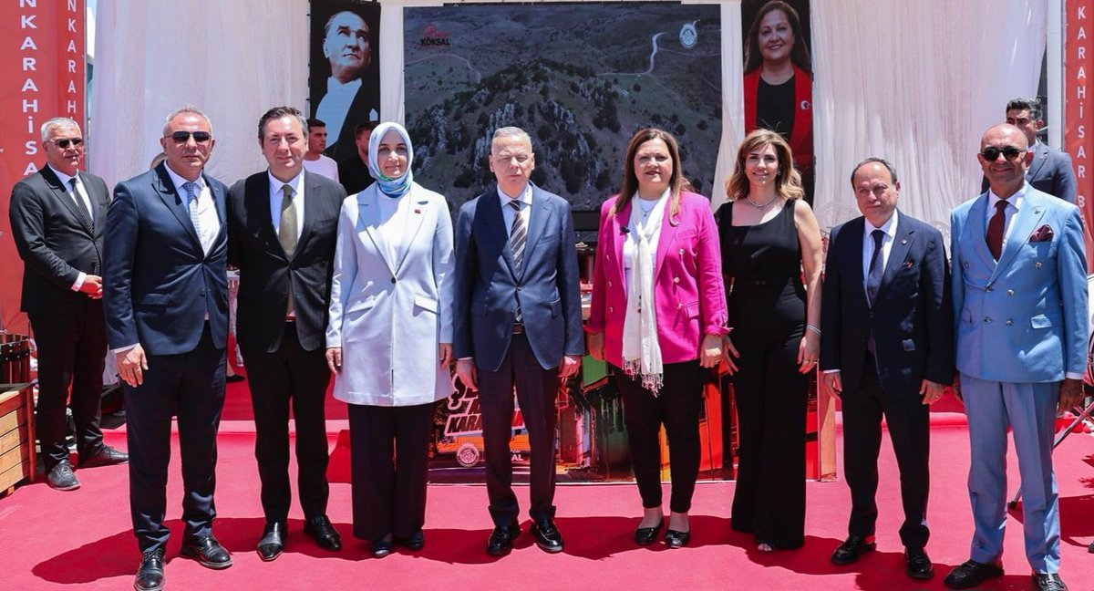 Düzenlendiği ilk yılında kendi alanında dünyanın en önemli Fuarları arasına girme potansiyelini ortaya koyan ALZ Afyonkarahisar Blok Mermer Fuarımızı 30.000 metrekarelik alanda, 240 standlı katılımcı ve 307 yabancı ziyaretçi olmak üzere toplam 10.760 ziyaretçinin katılımı ile