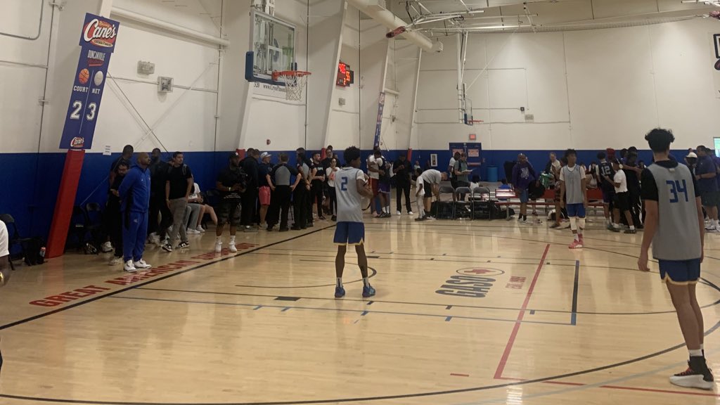 DG (@davidghoops) on Twitter photo Few of Todayβs Standouts <a href="/Tabchoops/">ππΌπ½πΎππ</a> Showcase!
26 Bo Ogden
27 Cadarion Urune
27 Jacob Padilla
26 Josh Rice
26 Bryce Dixon
26 Donovan Criss
26 Talon Todd
27 Amarion Hunter
28 Terrell Jackson
26 DeβVontre Sword
26 Kamden McGilveary
@tptrecruits Few of Todayβs Standouts <a href="/Tabchoops/">ππΌπ½πΎππ</a> Showcase!
26 Bo Ogden
27 Cadarion Urune
27 Jacob Padilla
26 Josh Rice
26 Bryce Dixon
26 Donovan Criss
26 Talon Todd
27 Amarion Hunter
28 Terrell Jackson
26 DeβVontre Sword
26 Kamden McGilveary
@tptrecruits